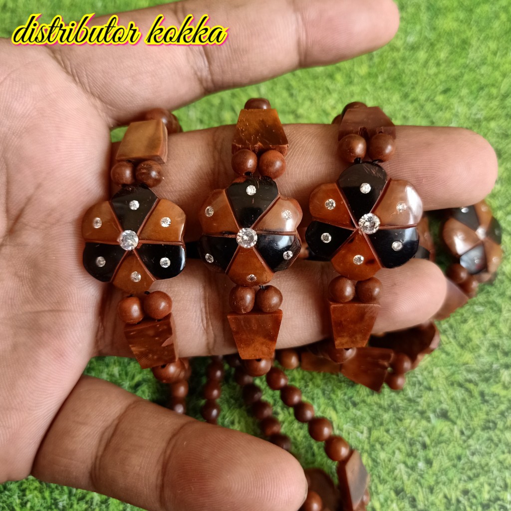 ( SUPER MURAH ) Harga grosir 10 pcs gelang Kokka kaukah mata bunga coklat
