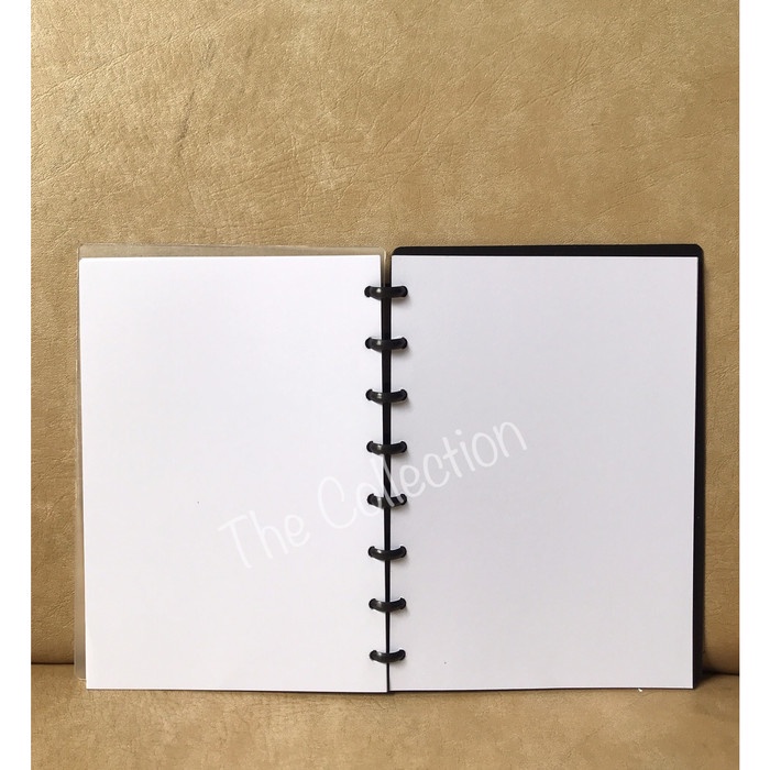 

Sketsagambar- Atk0665Lr A5 Sketch Book Lyra 9210250 Bisa Di Refill Buku Sketsa Gamba -Buku-Gambar-