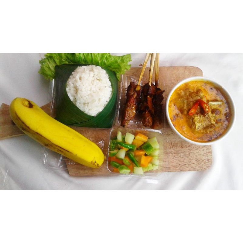 

PROMO LENGKAP PAKET TASYAKURAN paket hemat nasi box isi lengkap