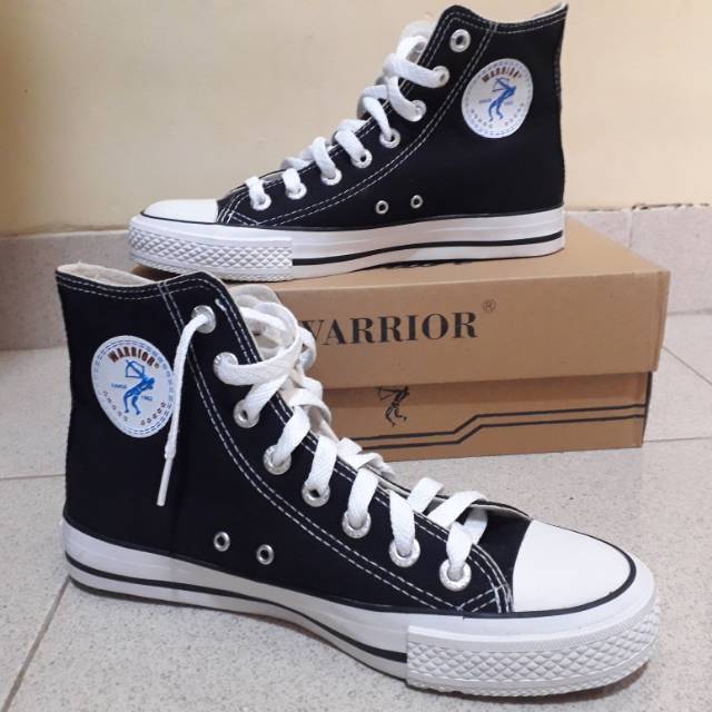 Sepatu Warrior High Black White ORI