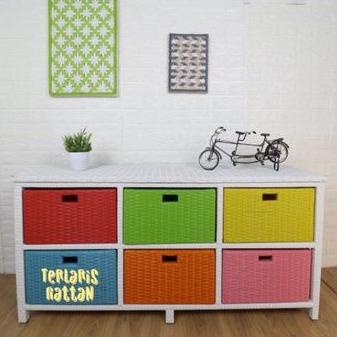 Lemari Rotan Sintetis 6 Laci ., ,.