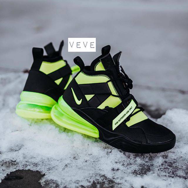 nike air force 270 utility black volt