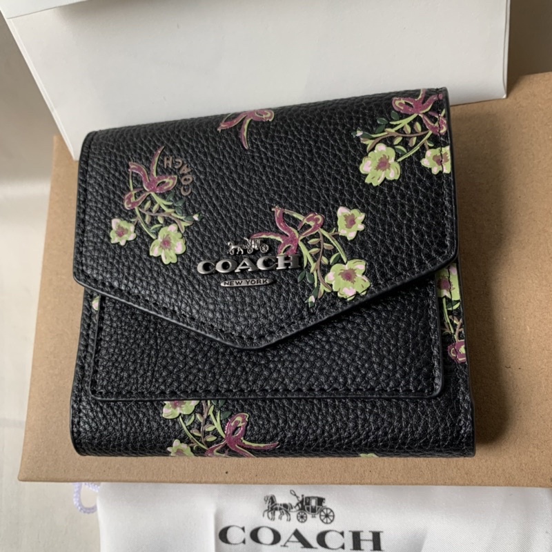 Coach Small Wallet With Floral Bow Print (F28445)