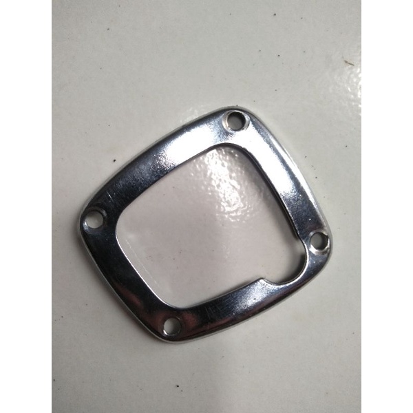 KLEM PLAT PENUTUP KARBURATOR SUZUKI A100 ORI SECOND