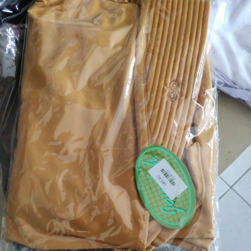 L 85 RC JILBAB BERGO ORIGINAL JAMILAH HIJAB | L 85 RC Tanpa Payet ORIGINAL Size M-Gold/kunyit/ mustard