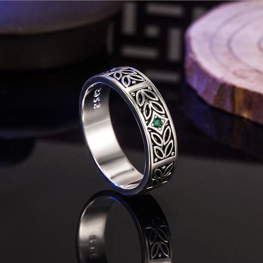 Perak Antik Zamrud Cincin Berlian Baja Titanium Pola Daun Fashion Pria Punk Band Rings