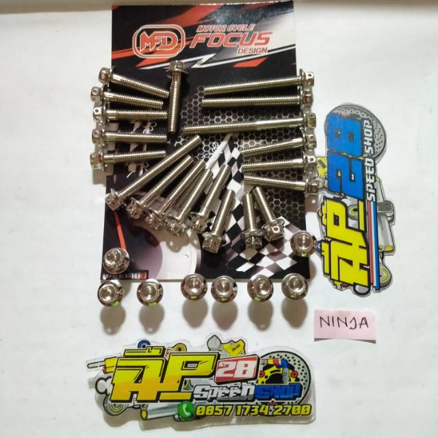 BAUD PROBOLT BLOK MESIN NINJA R NINJA RR KIRI DAN KANAN 1 SET BAUT BLOCK MESIN NINJA 1 SET
