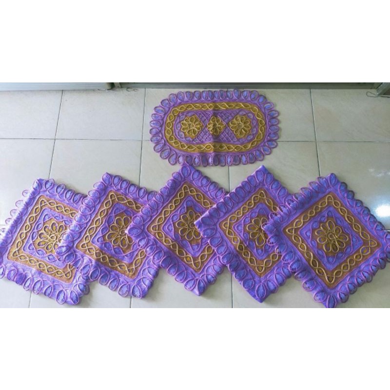 Sarung Bantal Kursi Sulam Usus