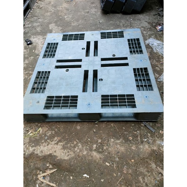 

palet plastik tipe wajit ukuran 110x110x15