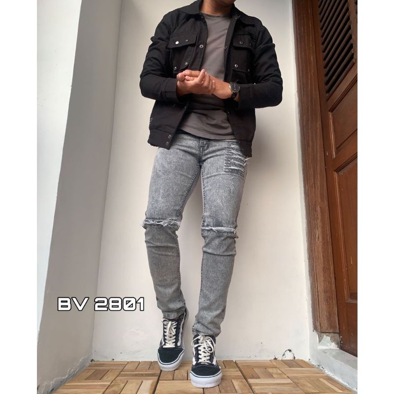 Celana jeans sobek lutut pria ripped jeans softjeans streetch karet melar hitam murah skinny fit