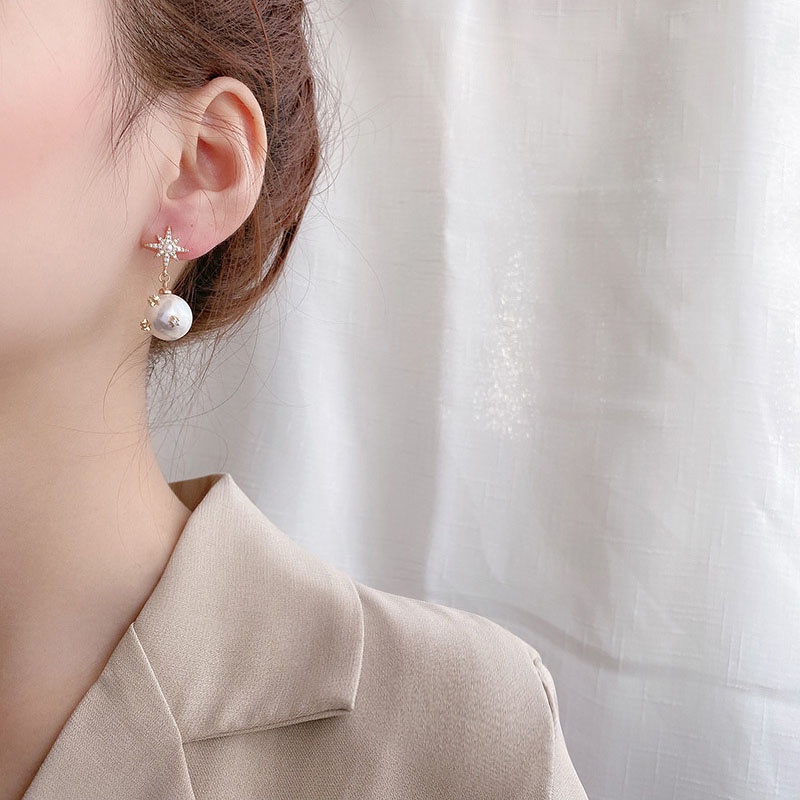 Anting S925 Silver Needle Bentuk Asimetris Aksen Mutiara Untuk Wanita