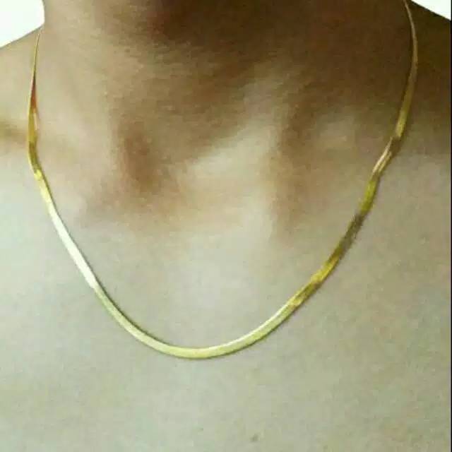 Kalung titanium pipih gold bracelet