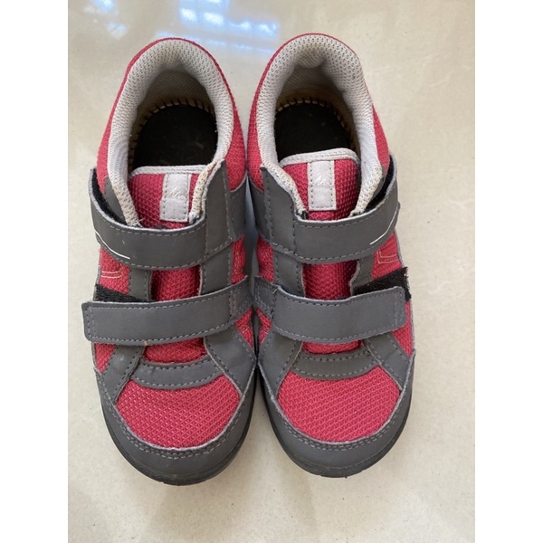 sepatu trekking anak