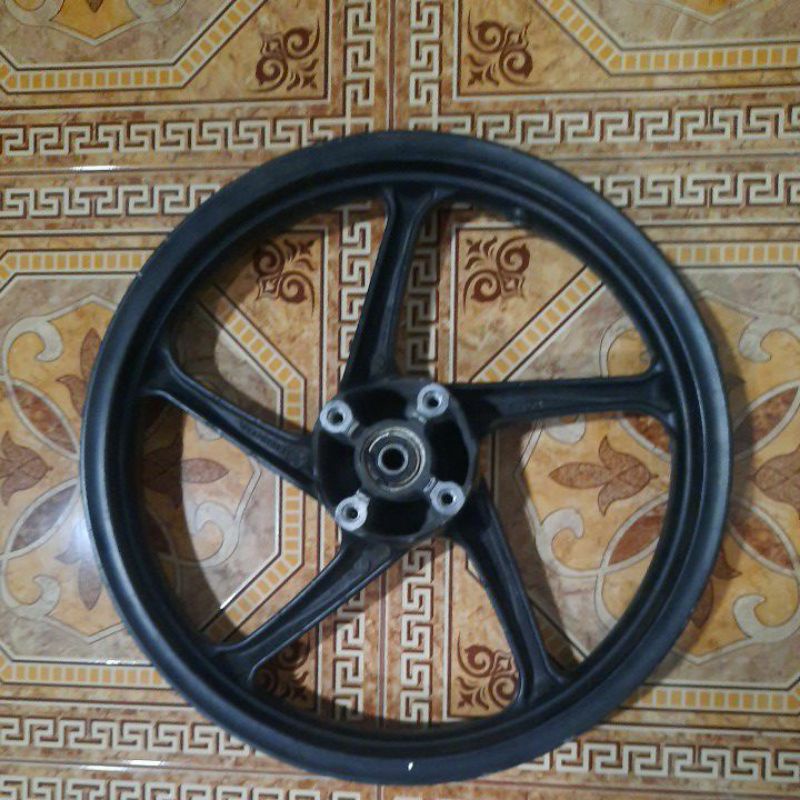 velg depan vario 110