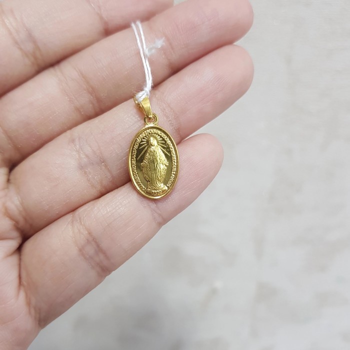 LIONTIN EMAS BUNDA MARIA PENDANT