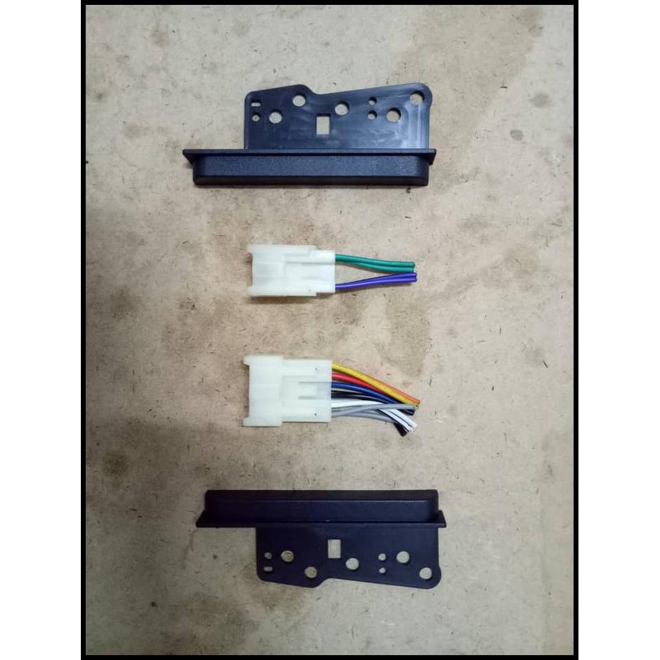 Promo Terbatas Soket Tape Mobil Toyota Daihatsu - Soket Head Unit Toyota - Kupingan
