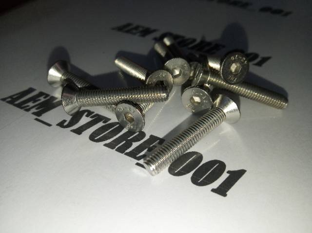 Verseng L M5 X 30 (3cm) stainless 304