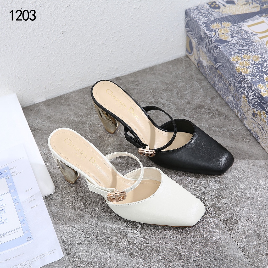 DR Rhodes Heeled Mule #1203