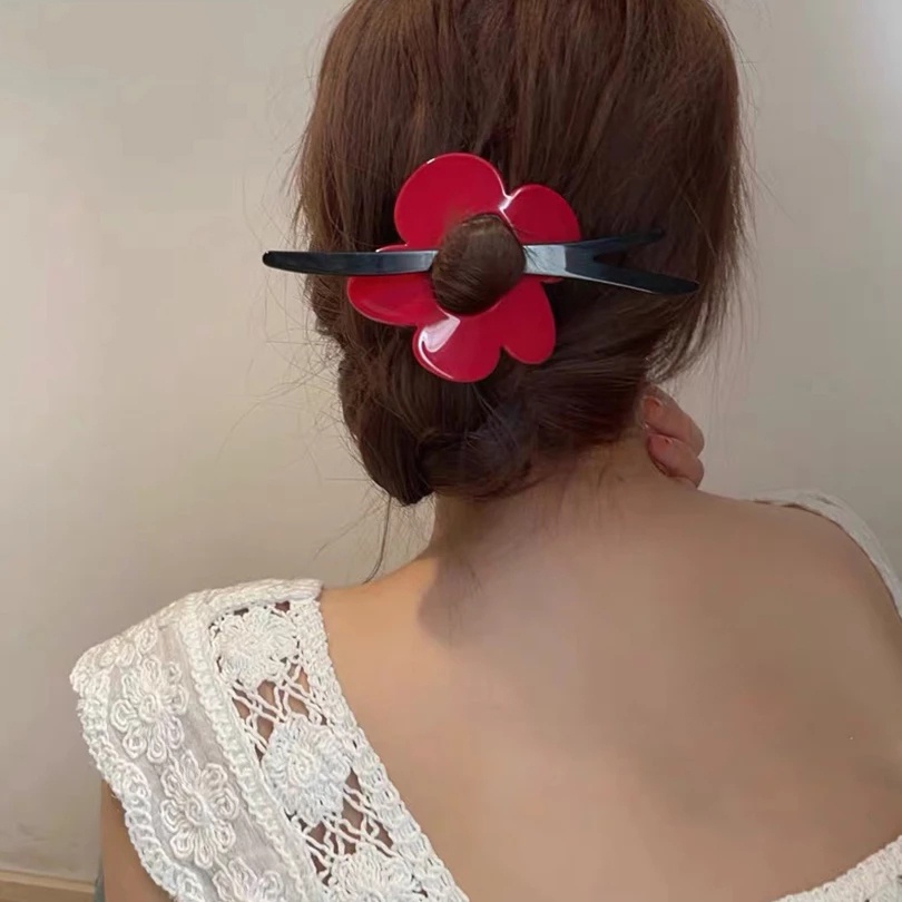 Jepit Rambut Bentuk Bunga Merah Untuk Wanita