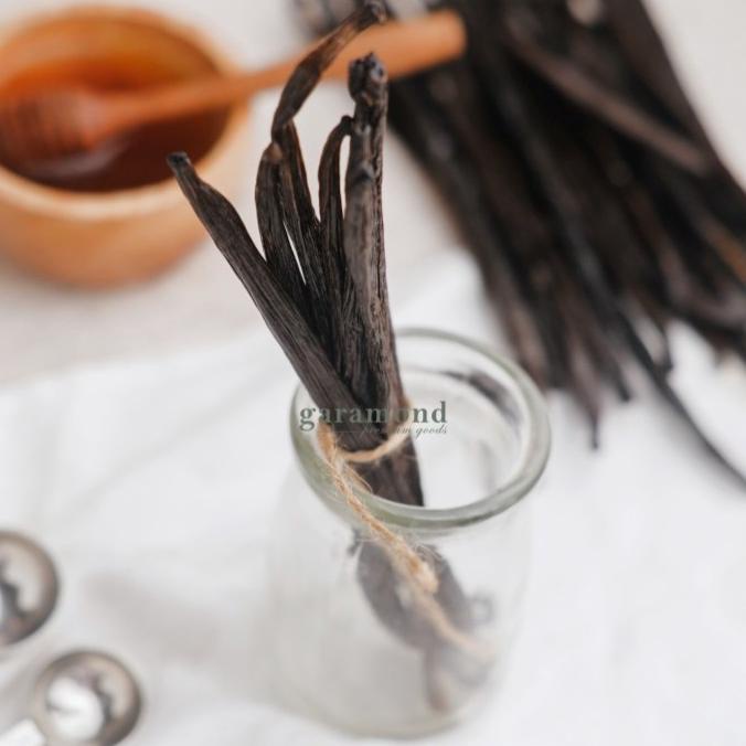 

Vanilla Bean Tahitian GRADE A - 10Gr, 20Gr, 50Gr TERLARIS TERPERCAYA ORIGINAL