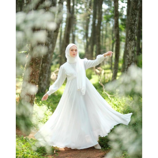 Jasmine Dress (New Version) by KAZAMI STORE