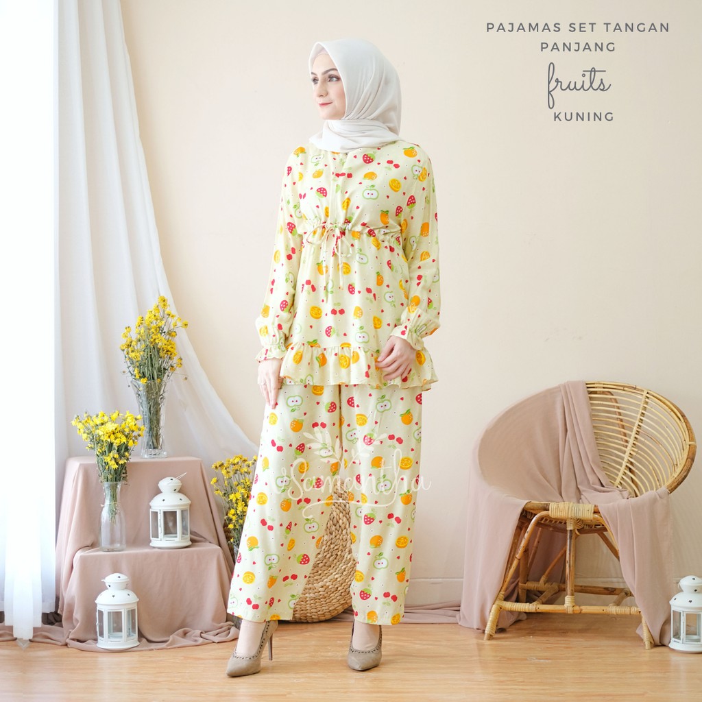 

vSamantha - Pajamas Set / Piyama Set Muslim Rayon Rempel Busui Friendly - Tangan Panjang III