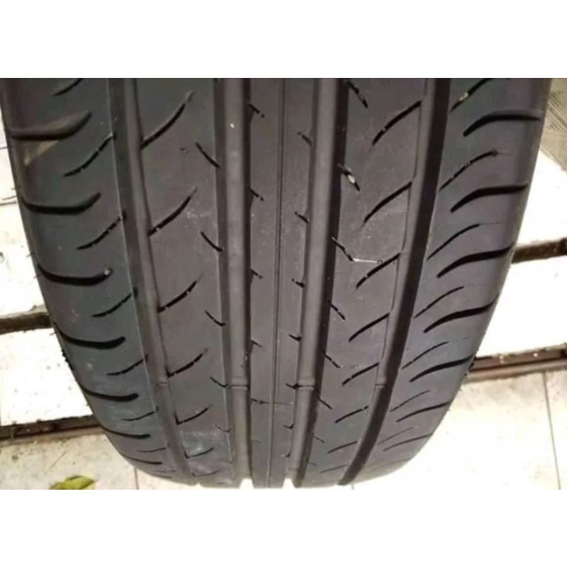 Ban Mobil Copotan Ring 18 Merek Dunlop Ukuran 225 /60,R18