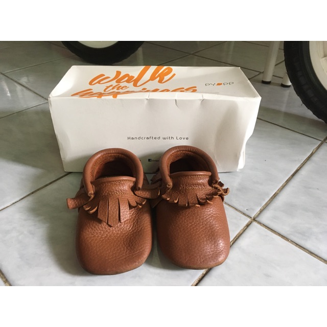 PYOPP MOCCASINS SIZE 3
