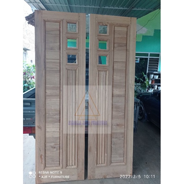 pintu rumah utama kayu jati / pintu utama rumah minimalis / pintu rumah minimalis kayu jati