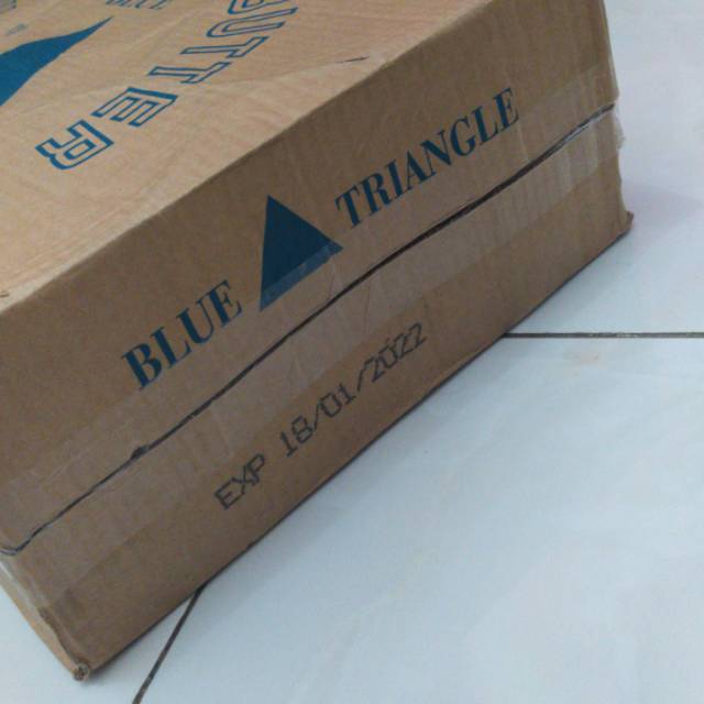 

1 KARTON BUTTER SEGITIGA 2KGX6 ORIGINAL PROMO