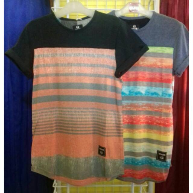 Kaos pendek pria urgan kombinasi keren