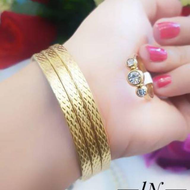 Titanium set perhiasan lapis emas 24K 2208