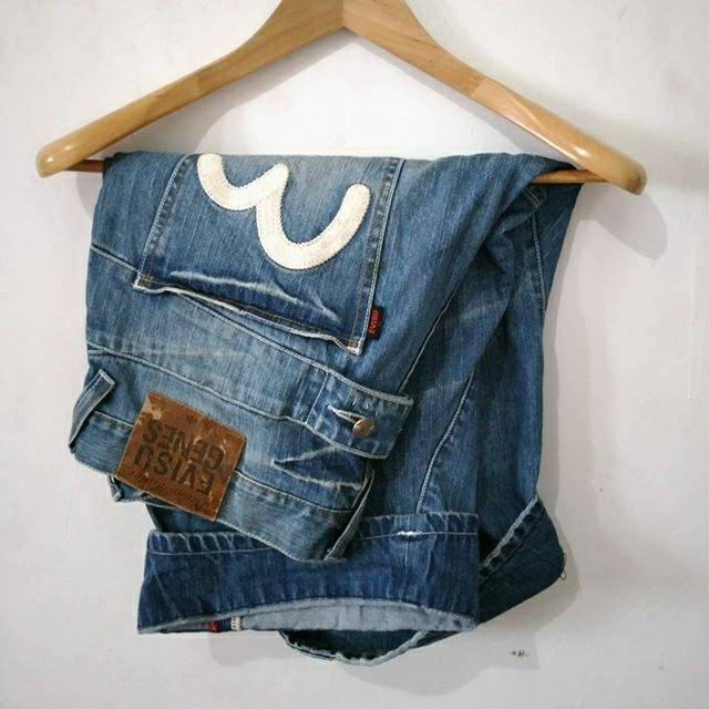 EVISU Original Denim Jeans Pendek