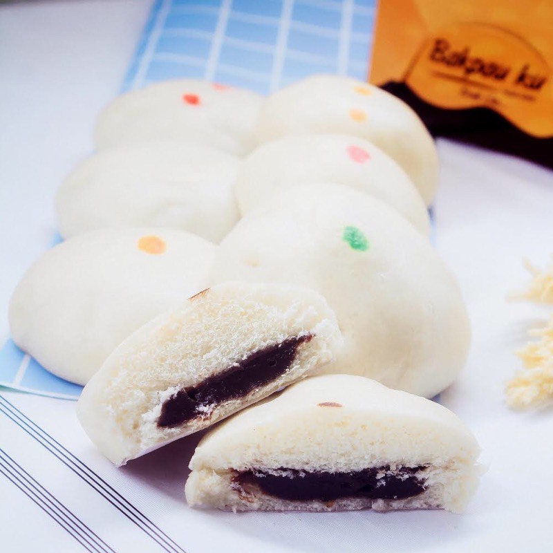 

Bakpao Mix (Isi 12pcs) by Bakpau ku