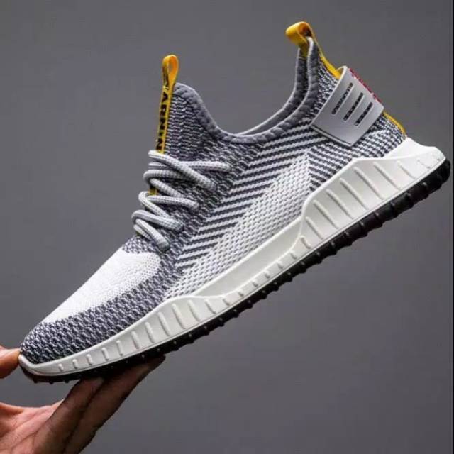 SHCOUT Sepatu Sneakers Casual Import SHC8803