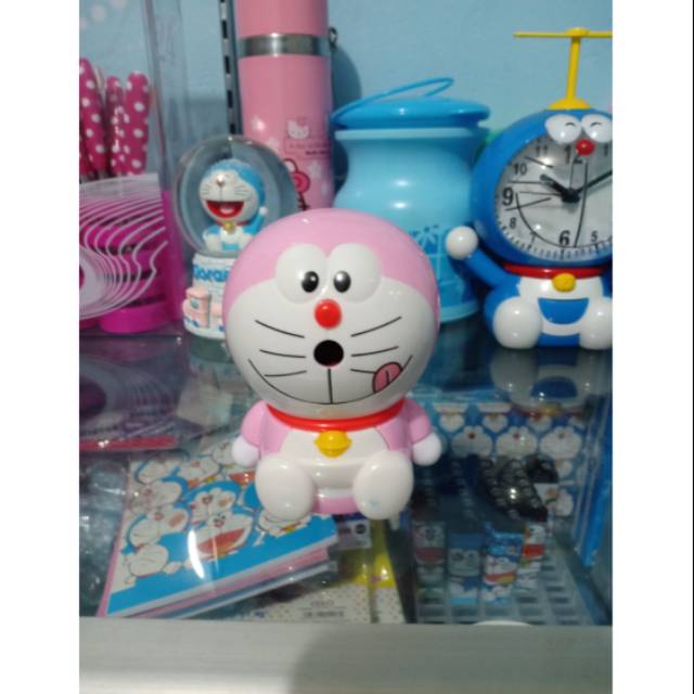 

Rautan Doraemon pink