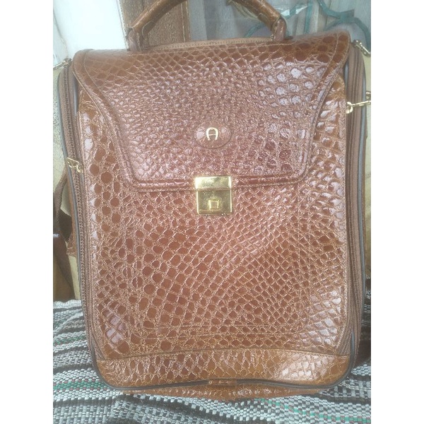 Tas Aigner Authentic Preloved Limited edition