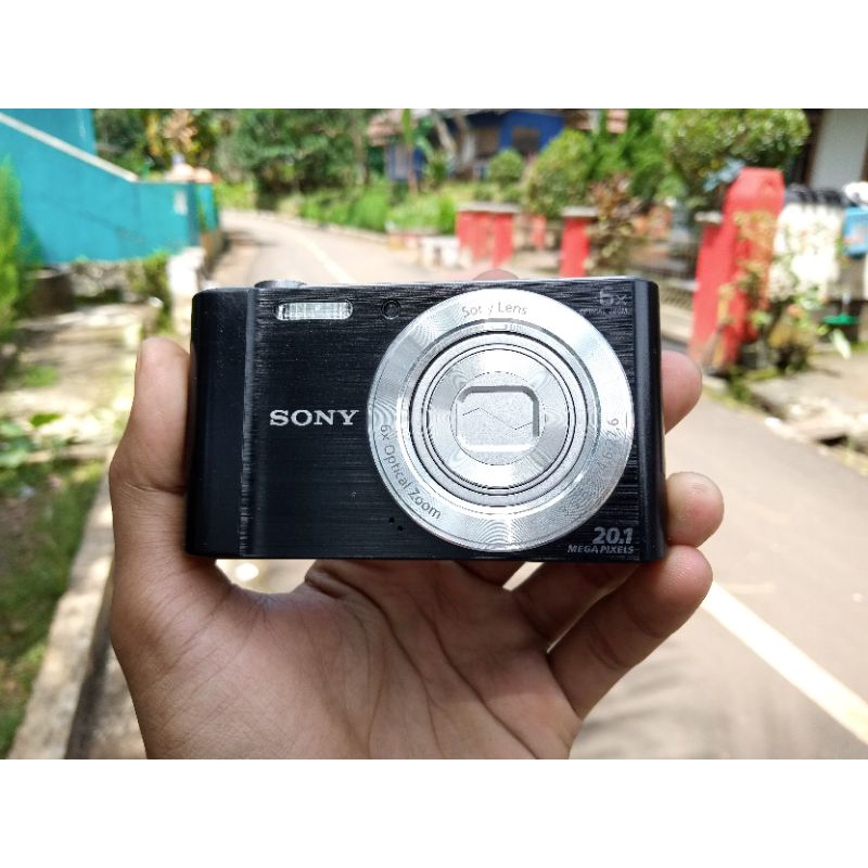 KAMERA POCKET SONY DSC W810 BEKAS MULUS-2