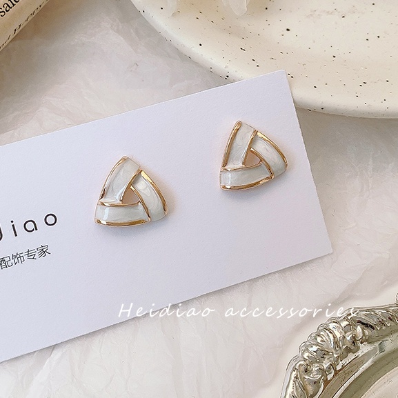 Anting Geometris Bahan Logam s925 Silver Gaya Korea Untuk Wanita