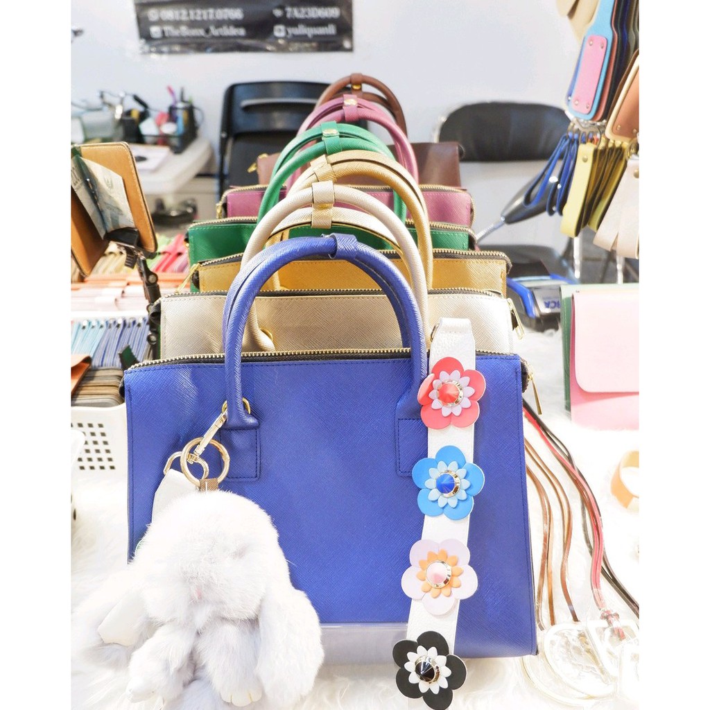 Tas Wanita Import Kulit Safiano Embos Nama