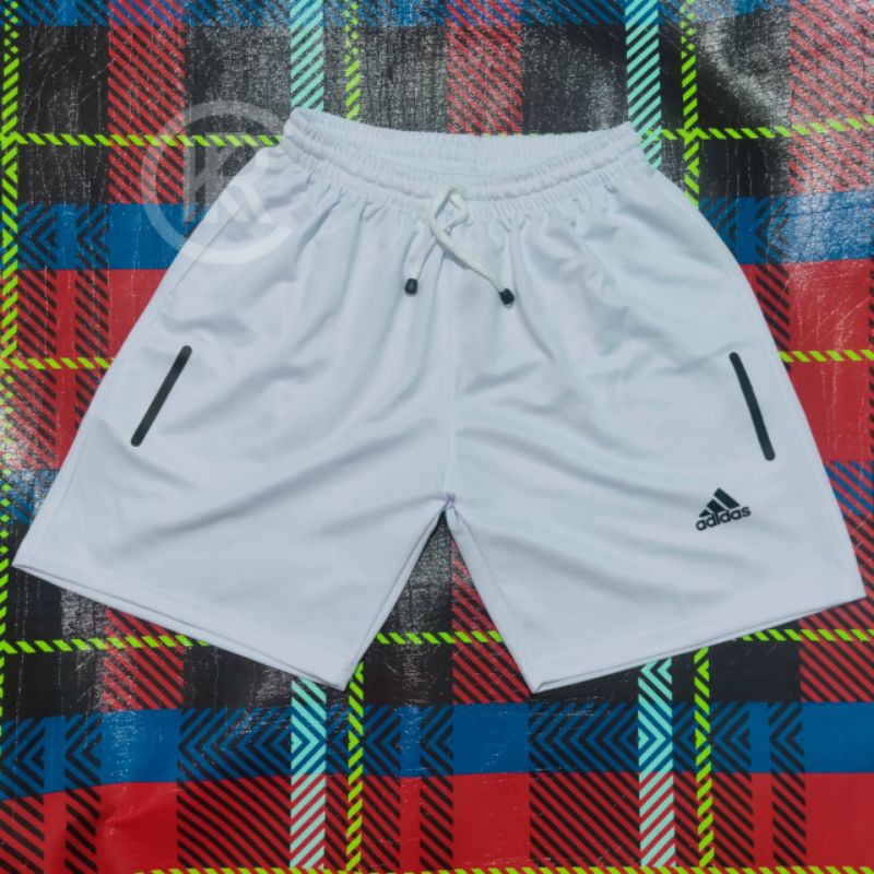 celana pendek kolor sport