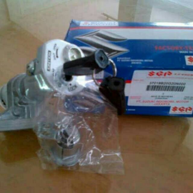 Kunci Kontak Skydrive Ori