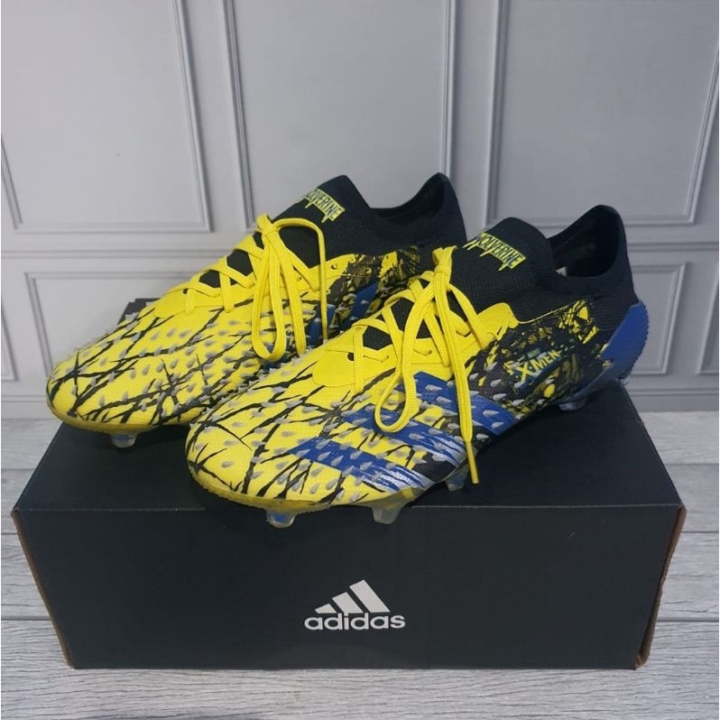 Sepatu Bola Adidas Predator Mutator Freak