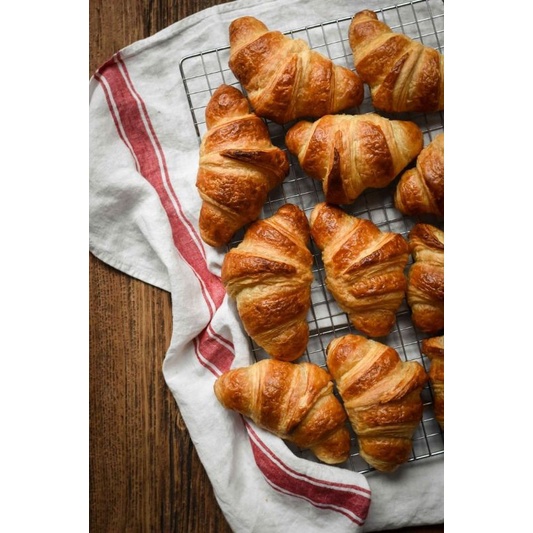 

PLAIN CROISSANT 6 PCS