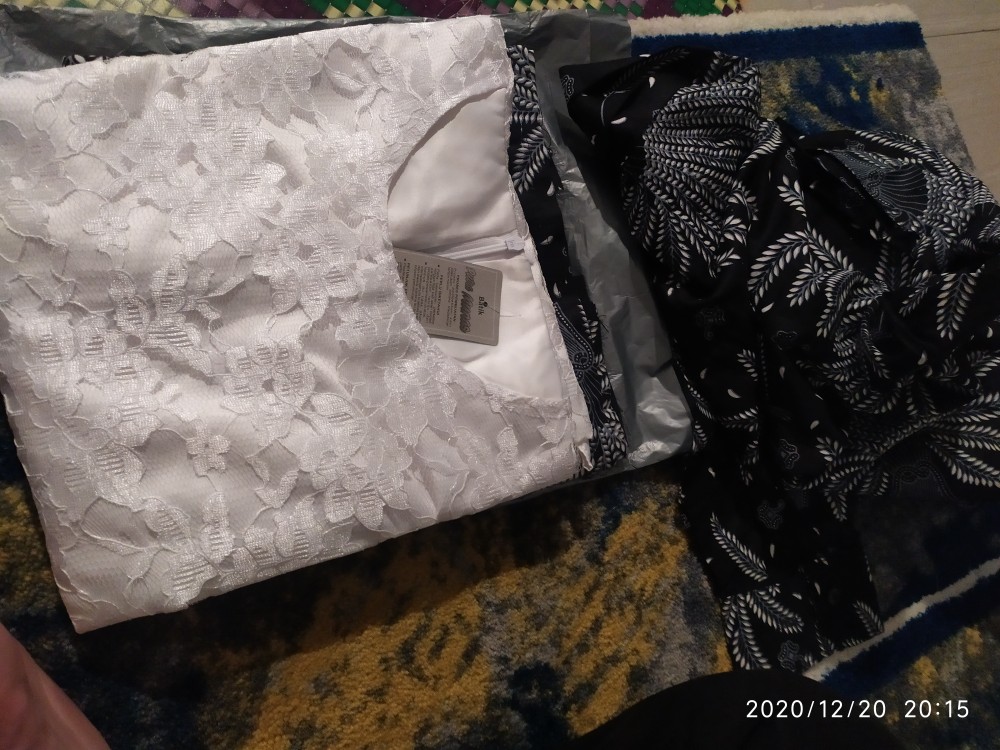 Maura Couple - Sania Ruffle Batik Couple