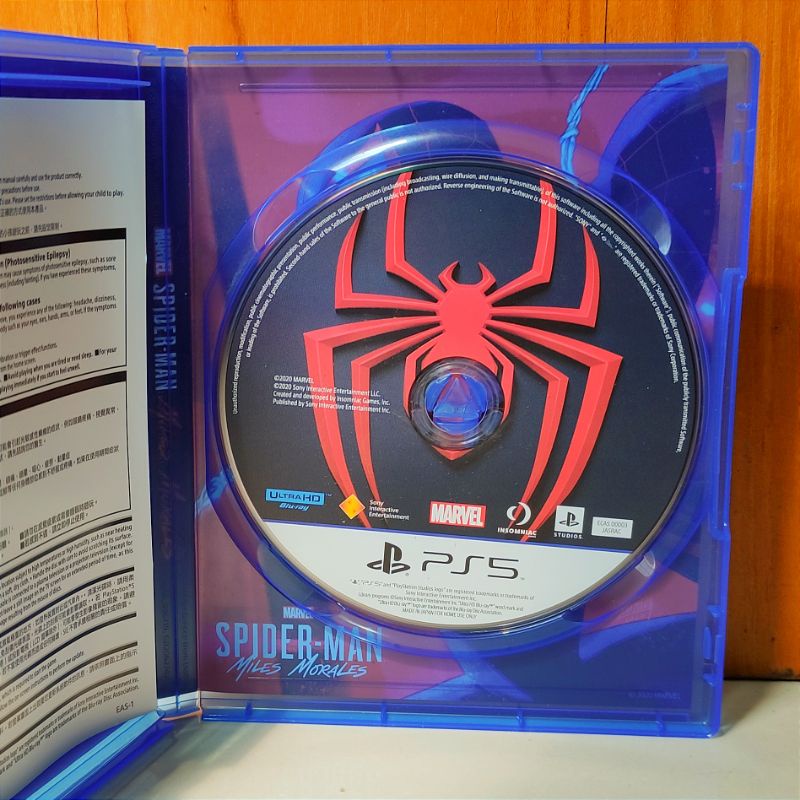 Spiderman Miles Morales PS4 PS5 Kaset Spider-Man Milesmorales Playstation PS 4 5 Marvel CD BD Game Spidey Spider Man Games PS4 PS5 Region 3 Asia Reg3 Reg 3 Super hero heroes laba laba superhero avengers spidermen men goty mainan gim anak seru petualangan