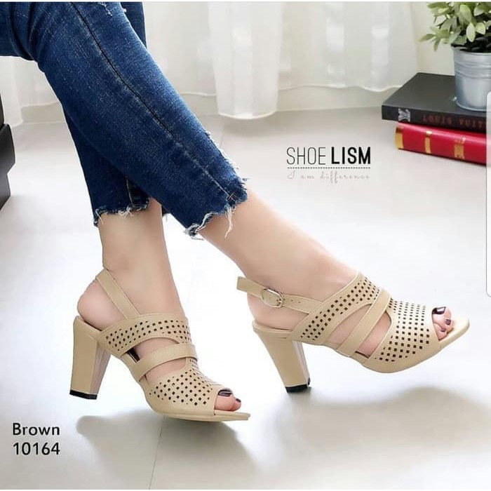 HIGH HEELS HAK TAHU HN01 CREAM dari Killa Shoes
