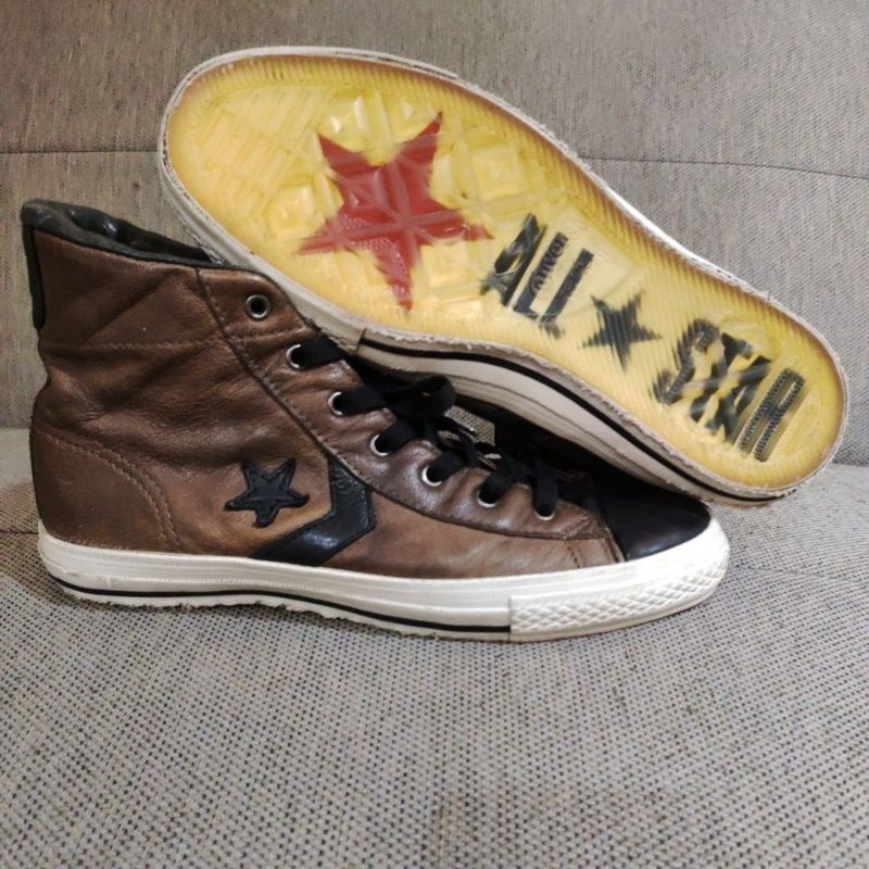 STHIRA | CONVERSE JOHN VARVATOS STAR PLAYER BROWN