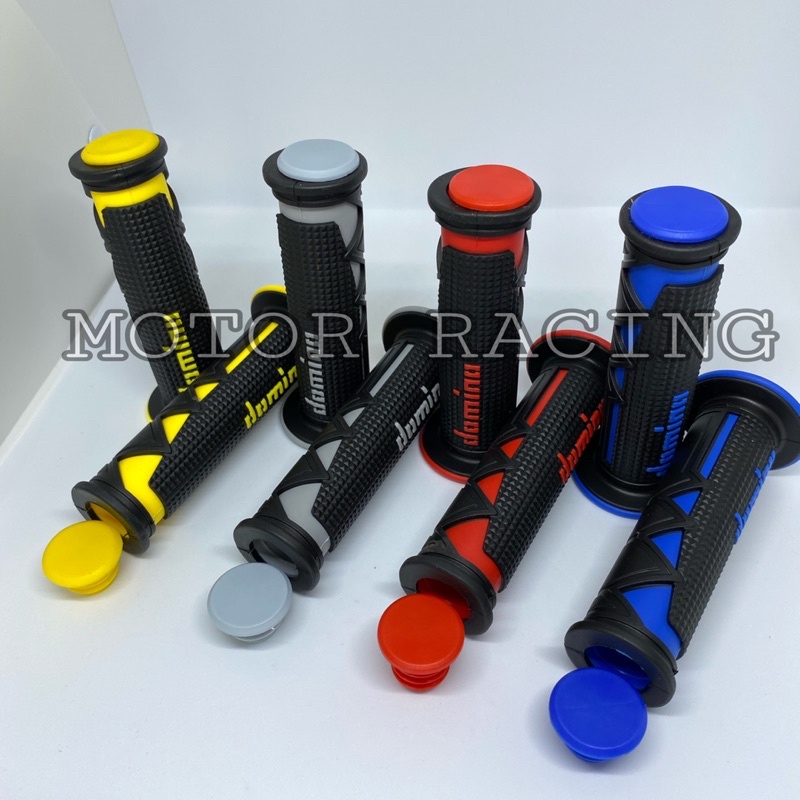 HANDGRIP DOMINO NEW SHARK UNIVERSAL BEAT VARIO HONDA YAMAHA DLL(SEMUA MOTOR BISA)