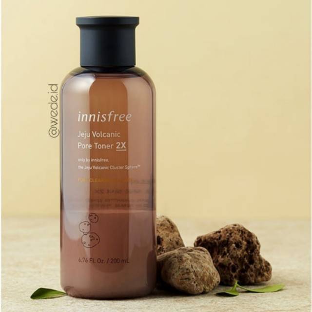 INNISFREE JEJU VOLCANIC PORE TONER 2X 200ml